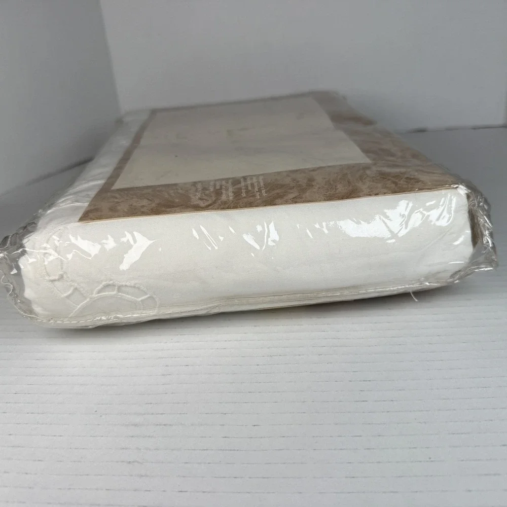Vtg Heirlooms Handmade Embroidered Duvet Cover Full/queen White/ivory  New
